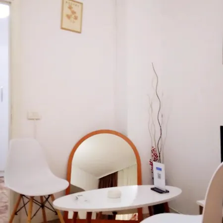 Sazan Apartment-tirana Center-free Parking